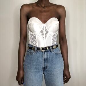 VINTAGE | JCPenney Adonna White Lace Bustier Corset 36C